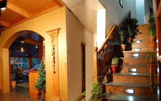 Hotel D'Chalet