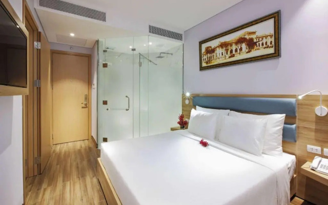 Adora Mira Hotel