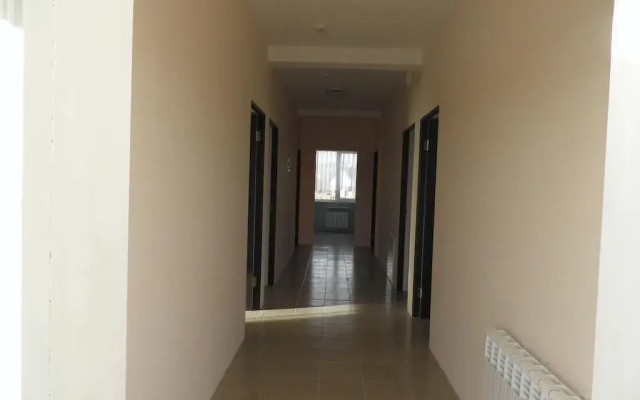 Veselyy Guest House