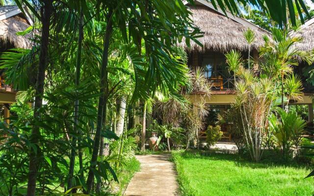 Long Beach Chalet Hotel