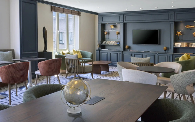 Hilton Antwerp Old Town