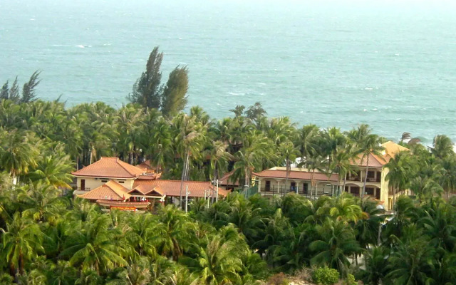 Dynasty Beach Resort