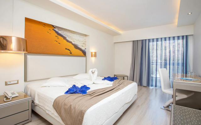 Pegasos Deluxe Beach Hotel