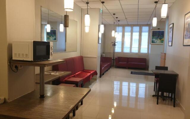 Pax Hotel