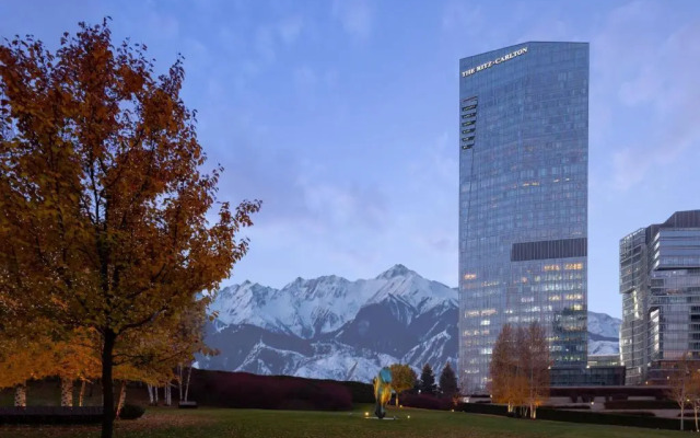 Отель The Ritz-carlton, Almaty
