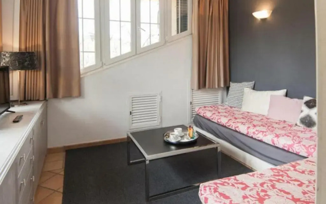 BYPILLOW Villa Lorena