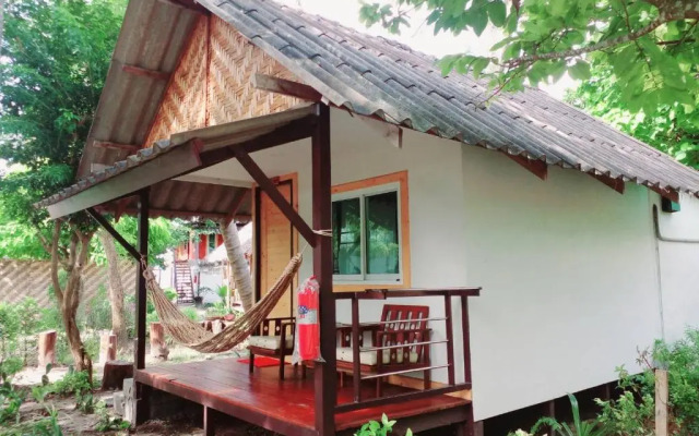 Lipe Garden Beach Resort