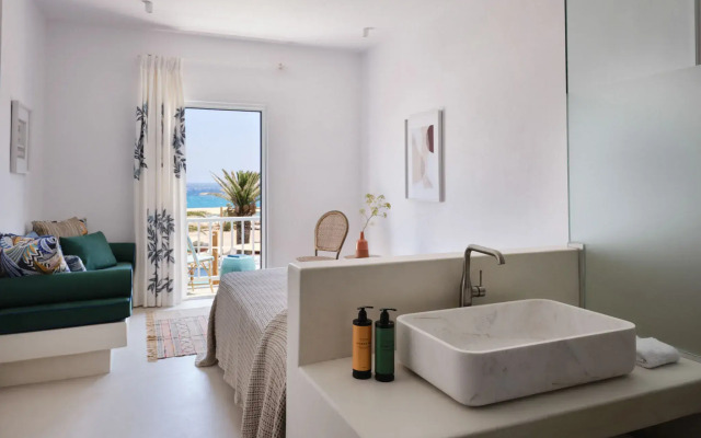 Myconian Sunrise Relais & Chateaux Hotel