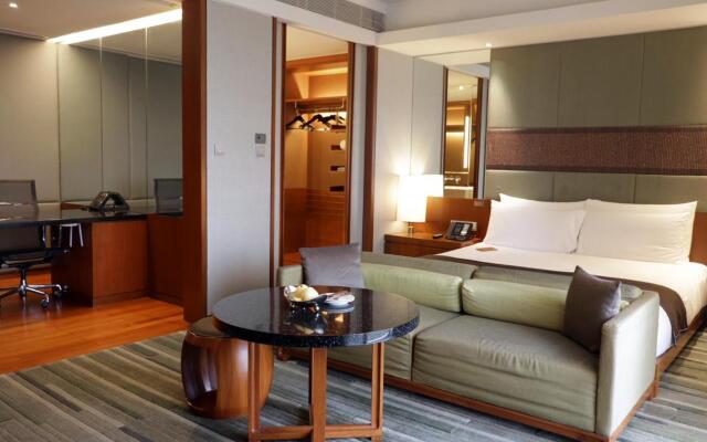 Hansar Bangkok Hotel