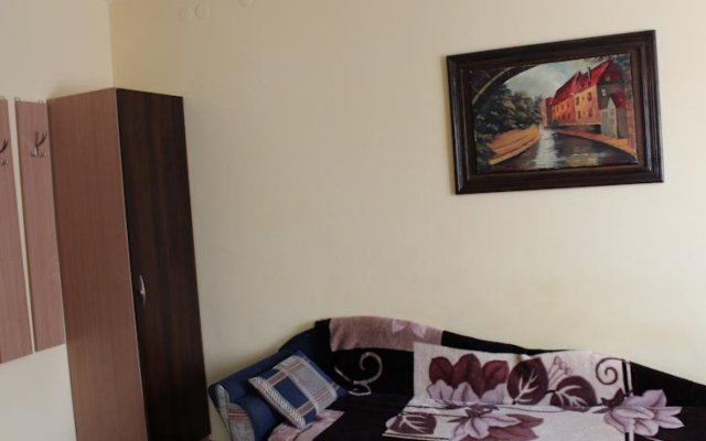 Furnished rooms "Robinson"