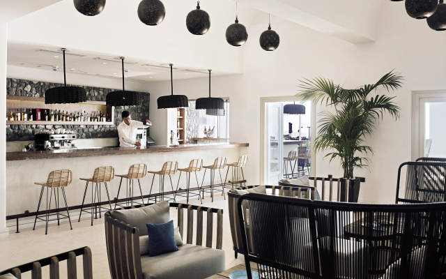 Santo Pure Oia Suites and Villas