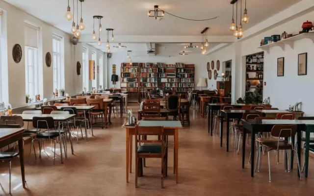 Heradsskolinn Historic Guesthouse