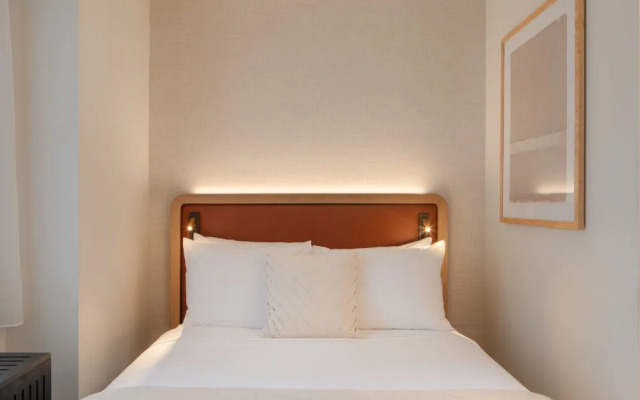 Aura Hotel Times Square