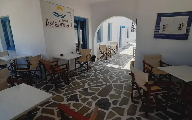 Agia Anna Hotel