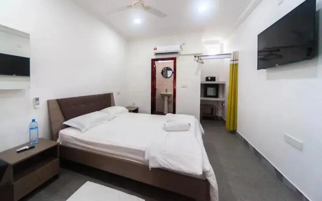 Ariston Dhangethi Inn