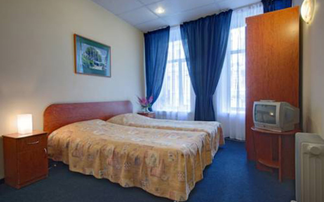 Anzhelika Guest House
