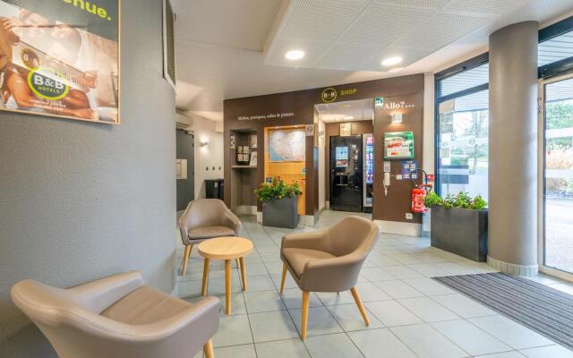 B&B HOTEL Cholet Sud