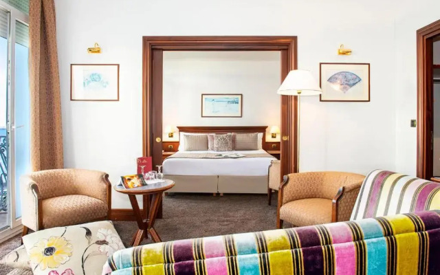 Отель West End Nice