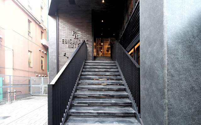 Ebisuholic Hotel