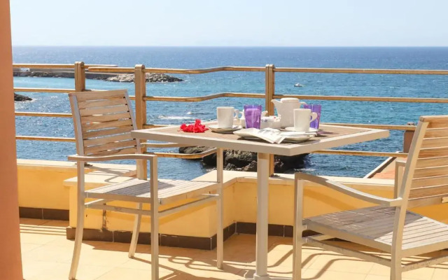 Janus Hotel