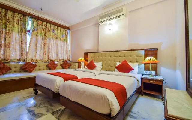 Hotel Raj Palace