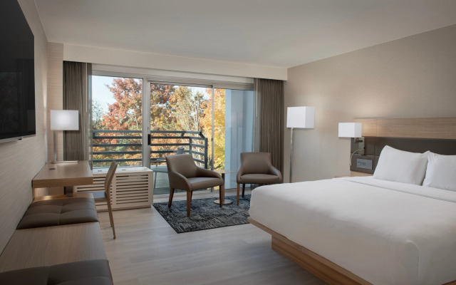AC Hotel by Marriott Portland Lake Oswego