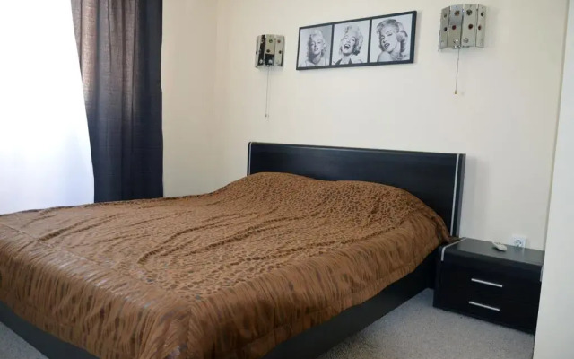 Alyana Guest House