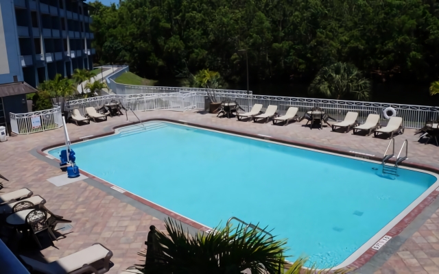 Best Western Naples Plaza Hotel