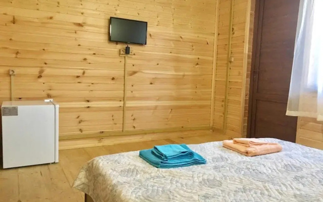 Ecohouse Mini-Hotel