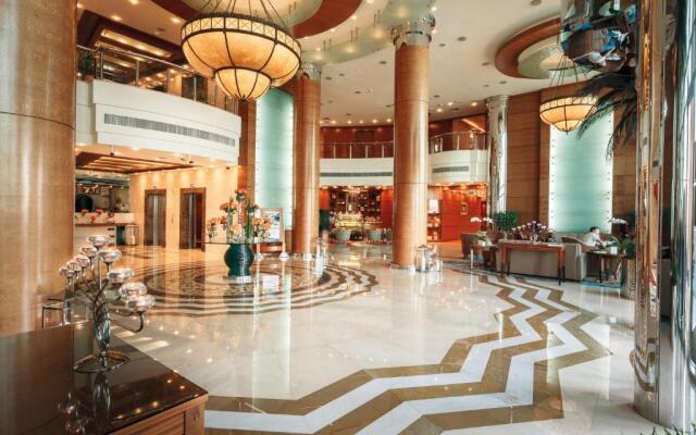 Swissotel Al Murooj Dubai Hotel