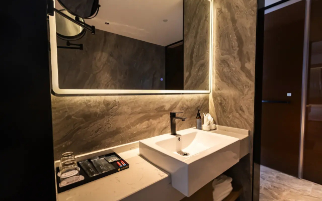 George Morandi Hotel (Qingdao Hongdao High-tech Zone Branch)