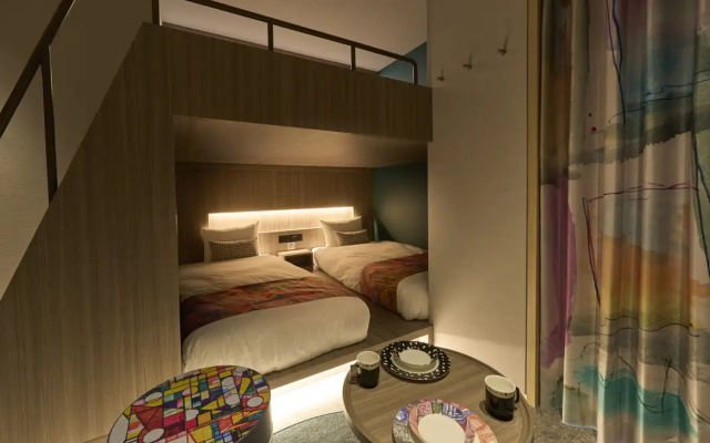 With Heralbony Quadruple room 사진 3