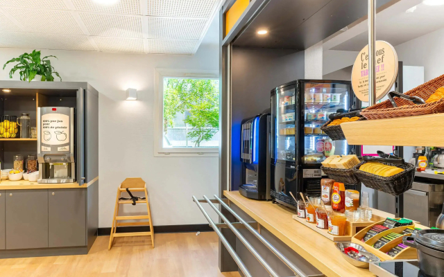 B&B HOTEL Nantes Aéroport