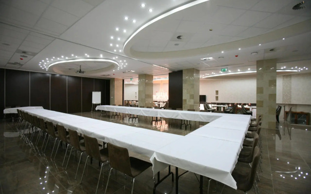 Bastya Conference and Wellness Hotel
