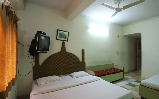 Hotel Delux Inn