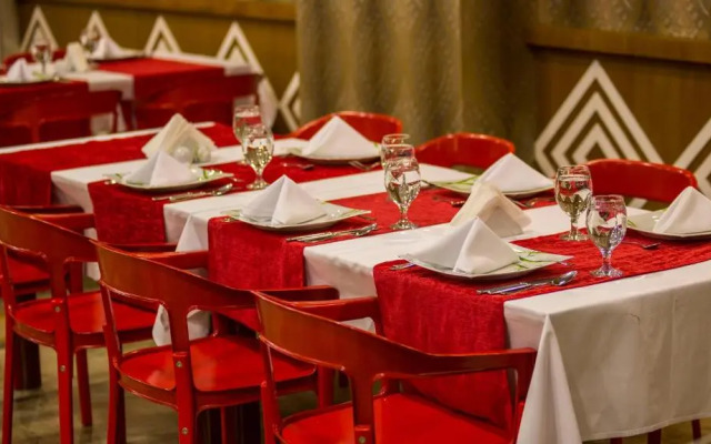 Eftalia Marin Resort Hotel