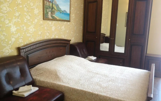 Guest House on prospect Ardzinba 257