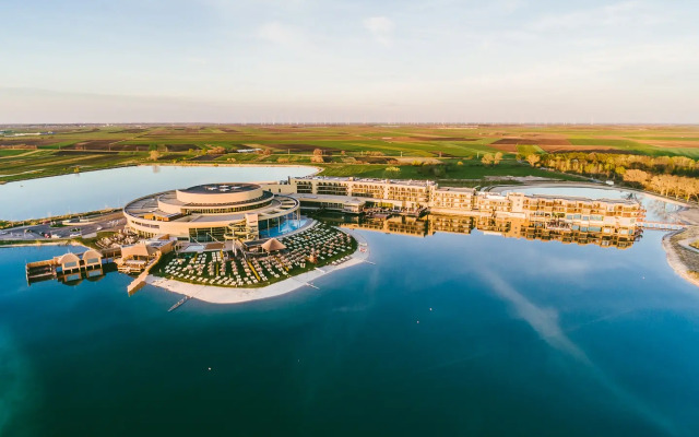 St. Martins Therme & Lodge