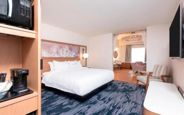 Fairfield Inn & Suites by Marriott Fair Oaks Farms