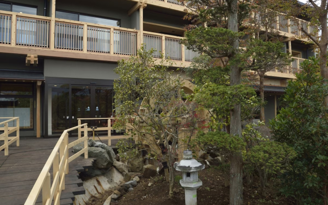 Gora Hanaougi Madoka No Mori Guest house