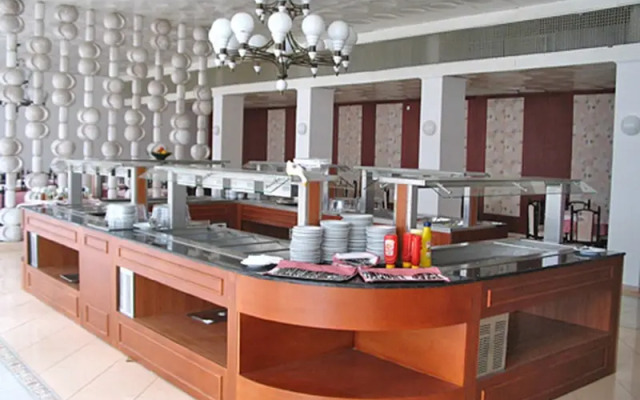 Dahlia Garden Hotel