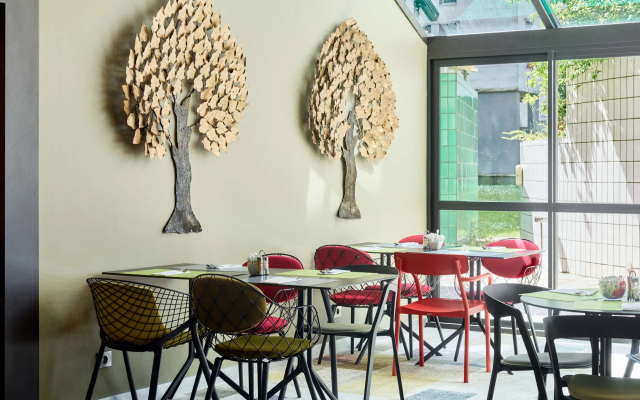 B&B HOTEL Saint-Quentin-en-Yvelines Centre Gare