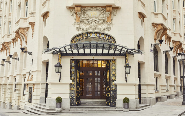 The Palace, a Luxury Collection Hotel