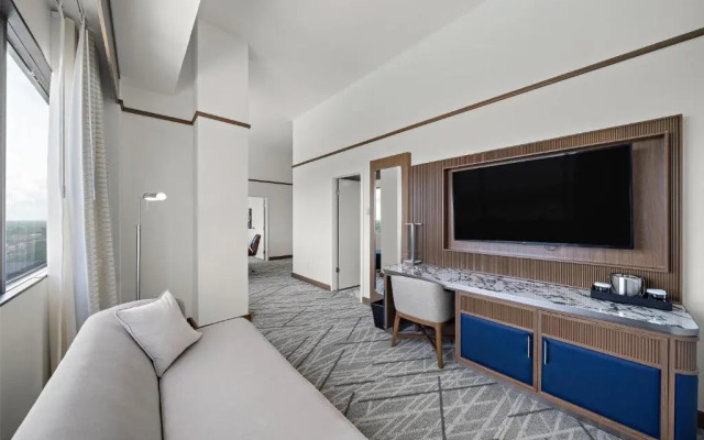 Hilton College Station & Conference Center