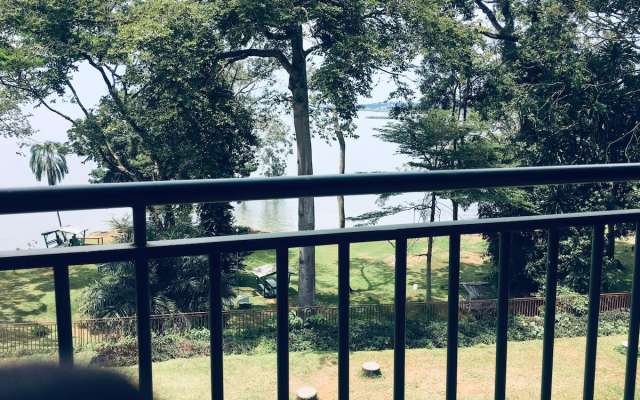 Nabinonya Resort Beach Hotel