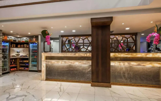 The Kingsley Bloomfield Hills - a DoubleTree by Hilton
