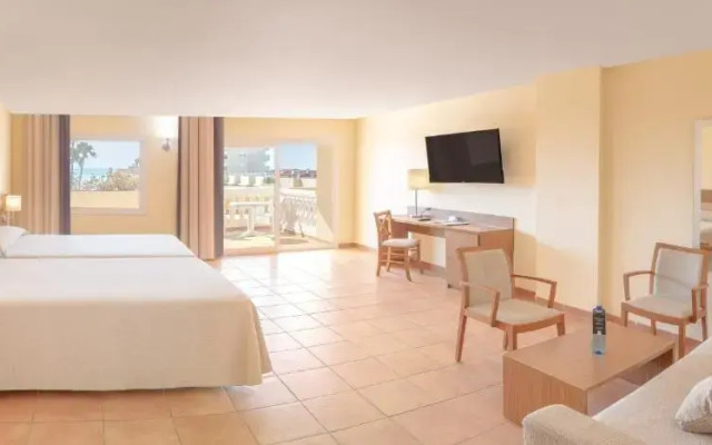 Отель RH Casablanca & Suites