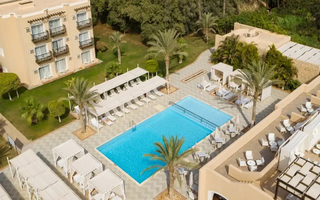 JAZ Neo Almazino Hotel, Almaza Bay