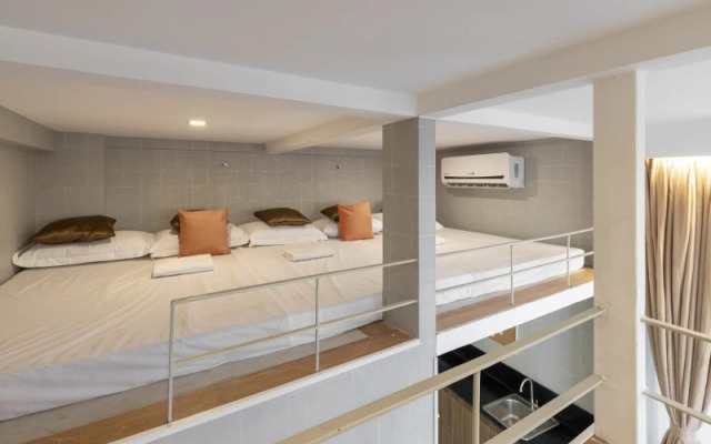 Selah Pods Hotel Manila