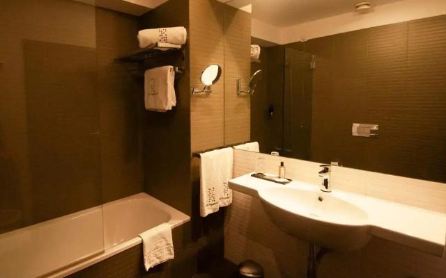 Porto Trindade Hotel